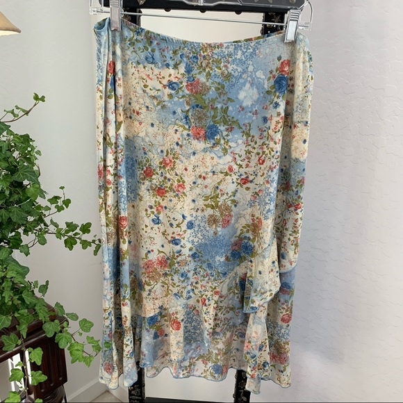 i.r.e. Dresses & Skirts - i.r.e. Ladies Floral Asymmetrical Skirt